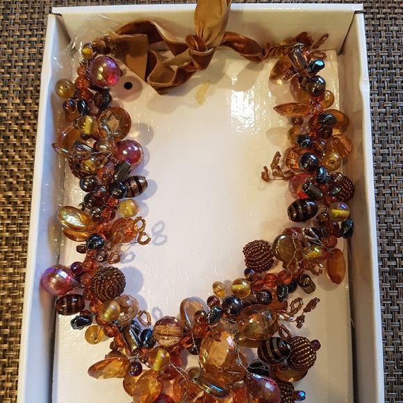 Necklace - Picture 3 of 7